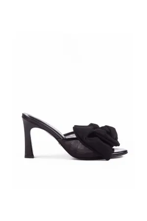 BLACK PATENT BOW MULES