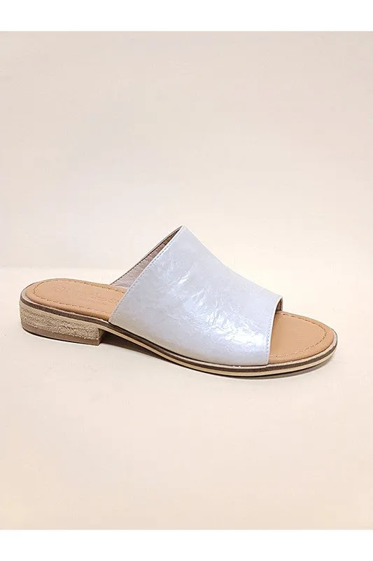 Levi Slide Sandal